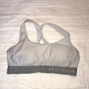 Underarmour sports bra